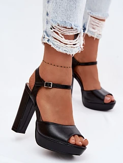 Dámské sandály na vysokém podpatku Černé model 22103026 - Boto