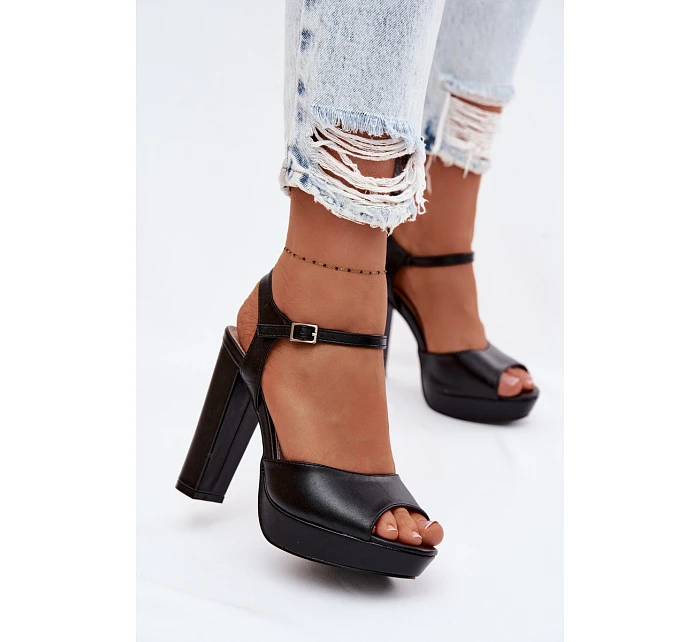 Dámské sandály na vysokém podpatku Černé model 22103026 - Boto Dámské sandály na vysokém podpatku Černé model 22103026 - Boto