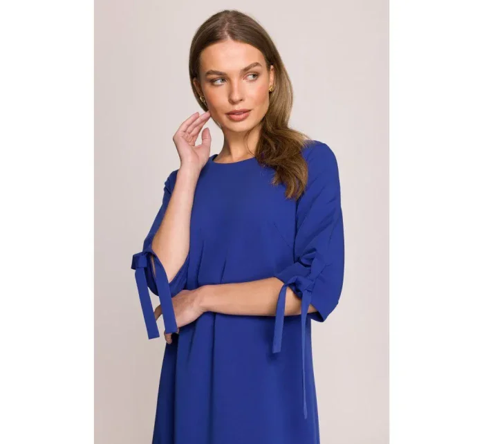 Šaty áčkového střihu s rukávy  modré model 20966060 - STYLOVE