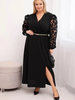 Dámská plus size šaty z viskózy s model 21798759 výstřihem černá - K-Fashion