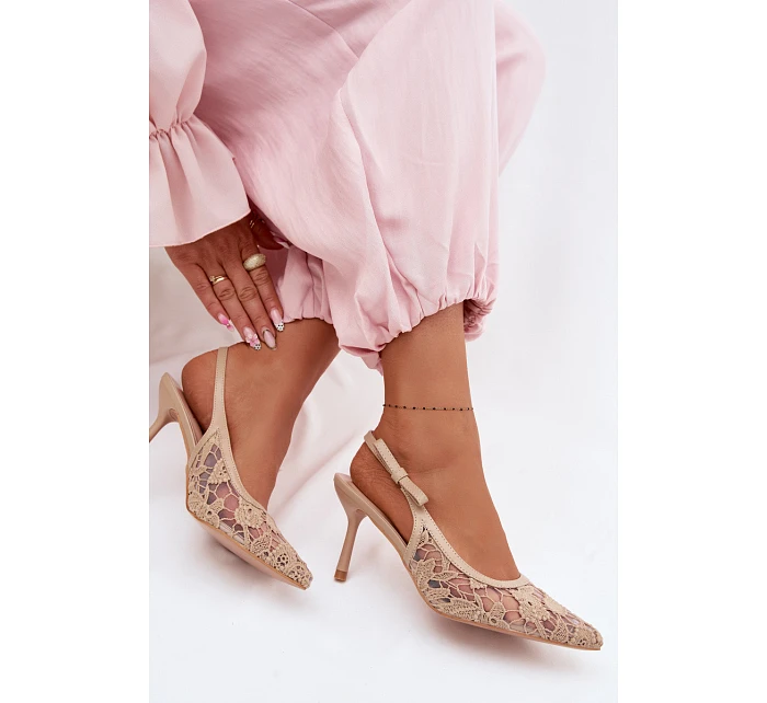 Dámské sandály na podpatku s krajkou tmavě béžové model 22103110 - Boto