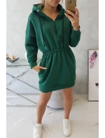 Zateplené šaty s kapucňou tmavo zelené Zateplené šaty s kapucňou tmavo zelené