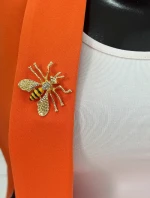 Brošňa včela A-2-21-9 čierny