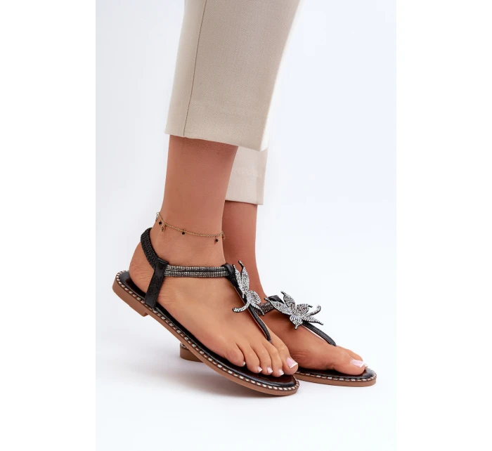 Dámské Ploché Sandály S Ozdobným Stříbrné model 21662044 - EVENTO Dámské Ploché Sandály S Ozdobným Stříbrné model 21662044 - EVENTO