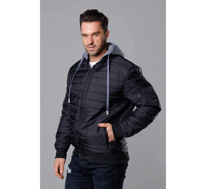 Čierna pánska bunda typu "bomber" s teplákovou kapucňou (8M985-392) Čierna pánska bunda typu "bomber" s teplákovou kapucňou (8M985-392)