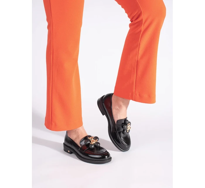 Praktické dámské černé mokasíny na plochém podpatku Praktické dámské černé mokasíny na plochém podpatku