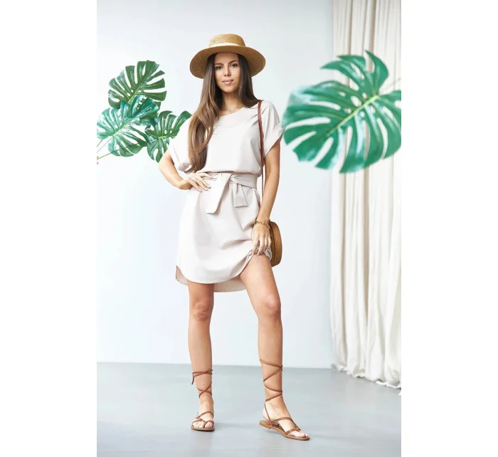 Dámske jednoduché béžové šaty s okrúhlym výstrihom (655) Dámske jednoduché béžové šaty s okrúhlym výstrihom (655)