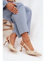 Dámské sandály na podpatku s ozdobným Béžové model 22027997 - Boto