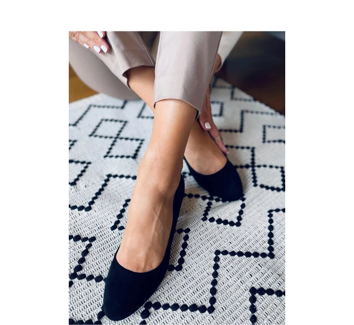 Dámske lodičky na stĺpikovom podpätku LL-270P čierna - Seastar Dámske lodičky na stĺpikovom podpätku LL-270P čierna - Seastar