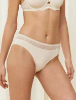 Dámske nohavičky Feel of Modal Tai - CREAMY DREAM - krémová 6720 - TRIUMPH