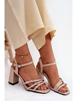 Dámské sandály na podpatku s pásky Vinceza béžové