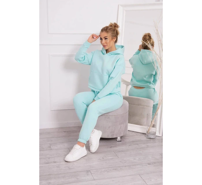 Teplá súprava s mikinou viazanou na spodnú časť mäty Teplá súprava s mikinou viazanou na spodnú časť mäty