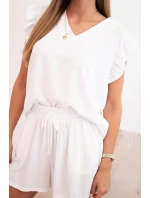 Dámský komplet z model 21214029 blůza s volánky a krátké šortky bílý - K-Fashion Dámský komplet z model 21214029 blůza s volánky a krátké šortky bílý - K-Fashion