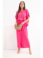 Dámska súprava z viskózy: blúzka s krátkym rukávom a široké nohavice ružovej farby