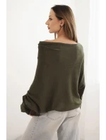 Dámsky asymetrický netopierí sveter z viskózy v khaki farbe