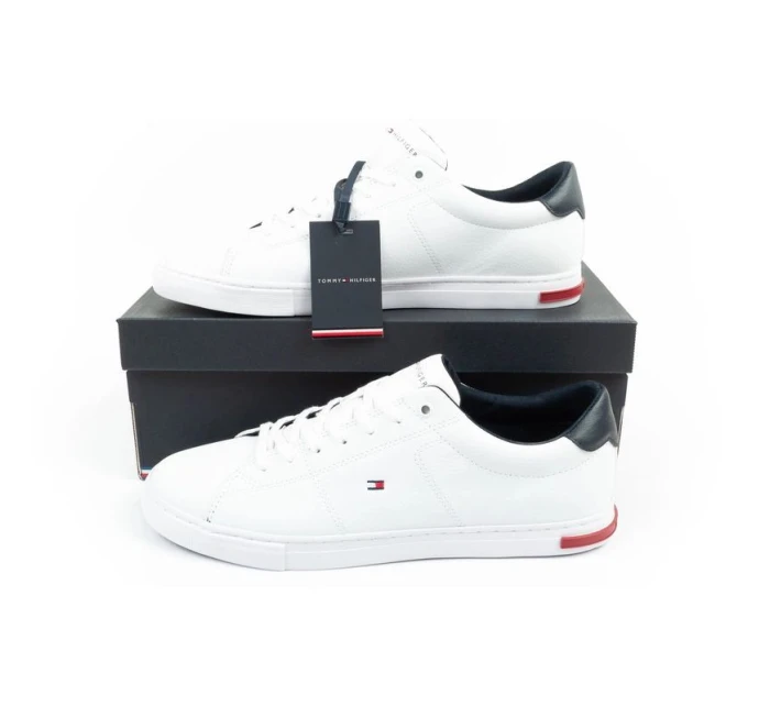 Topánky Tommy Hilfiger Essential M FM0FM04047YBR