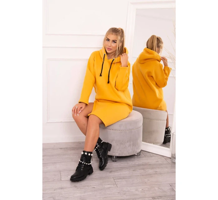 Šaty s kapucňou a bočným rázporkom broskyňové Šaty s kapucňou a bočným rázporkom broskyňové