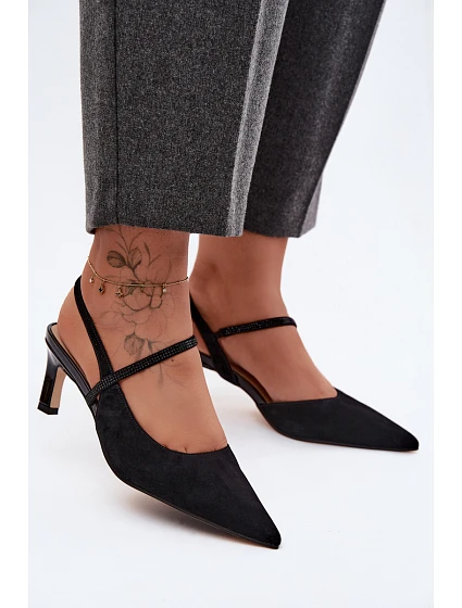 Kožené semišové sandály na podpatku s ozdobnou páskou model 22140744 černé - D&A