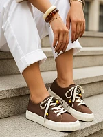 Dámske tenisky s ozdobnými korálkami cappuccino FashionStreet ZY1404