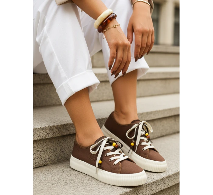 Dámske tenisky s ozdobnými korálkami cappuccino FashionStreet ZY1404