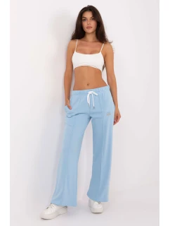 Tepláky model 216507 Relevantnosť