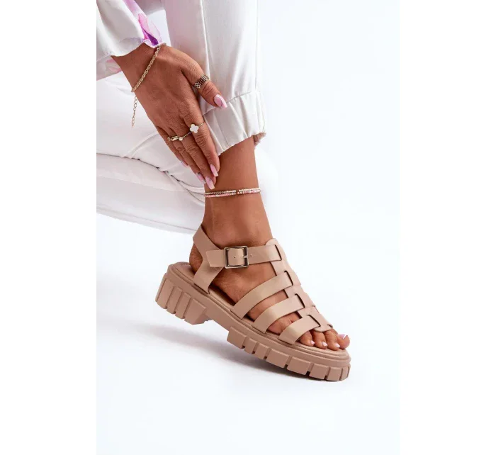 Sandále model 195744 Krok vo veľkom štýle