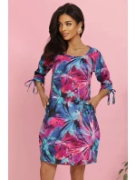 model 21218910 Pohodlné oversize šaty s vázáním na rukávech barevné květy - numoco model 21218910 Pohodlné oversize šaty s vázáním na rukávech barevné květy - numoco