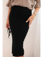 Dámska viskózna ceruzková sukňa s elastickým pásom čierna