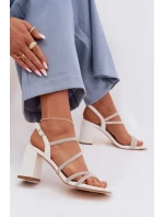 Sandály na podpatku  model 225210 Step in style