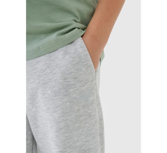 Chlapčenské tepláky typu jogger 4F 4FJWMM00TTROM1188-25M Chlapčenské tepláky typu jogger 4F 4FJWMM00TTROM1188-25M