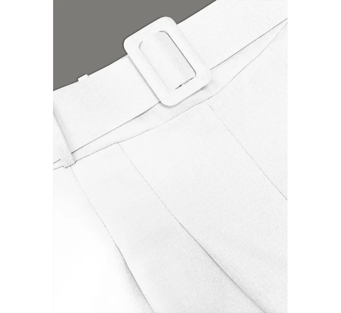 Elegantné biele dámske nohavice s opaskom (18727)