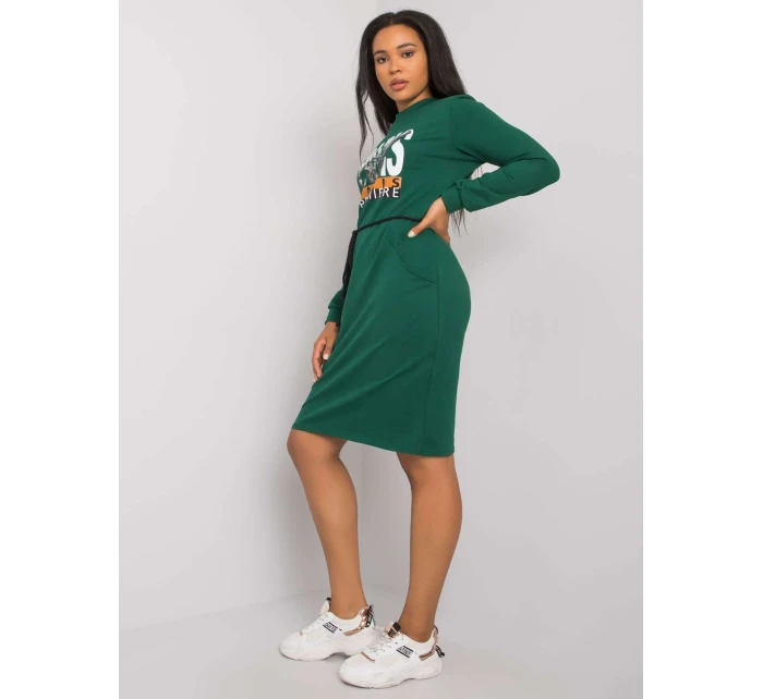 Šaty LK SK model 17355624 tmavě zelená - FPrice Šaty LK SK model 17355624 tmavě zelená - FPrice