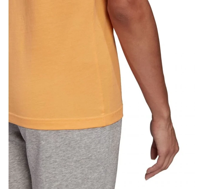 Tričko adidas s kvetinovým vzorom W GL1030