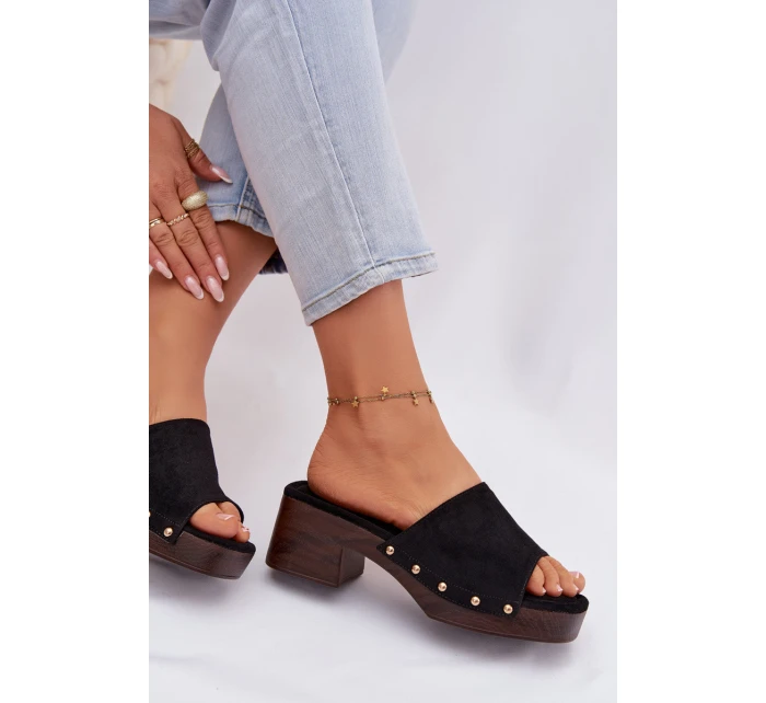 Dámské sandály na s zlatými přezkami Černé model 21951383 - Boto