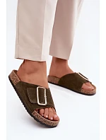 Kožené semišové dámské pantofle s přezkou tmavě zelené model 22120808 - Boto