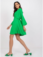 Zelené šaty s dlhým rukávom od Zayna