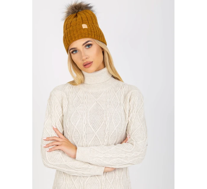 Dámská čepice JK CZ model 14838324 tmavě žlutá - FPrice Dámská čepice JK CZ model 14838324 tmavě žlutá - FPrice
