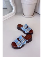 Dámske papuče na platforme 100-486 Džínsová modrá s čiernou - Joalice Paris Dámske papuče na platforme 100-486 Džínsová modrá s čiernou - Joalice Paris