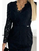 170-13 Čipkované šaty s dlhými rukávmi a výstrihom - BLACK