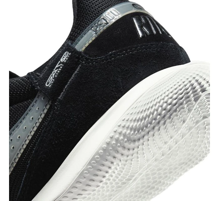 Pánské kopačky M 010  model 21724116 - NIKE