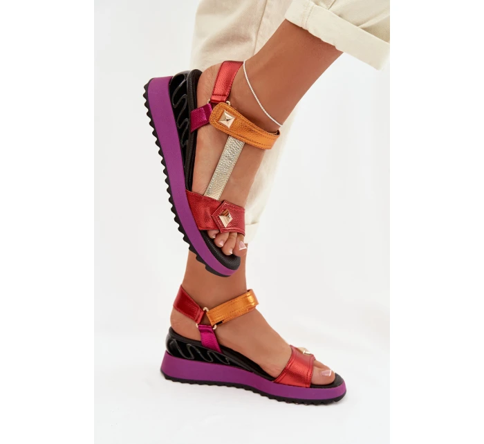 Kožené dámské sandály na platformě model 22028030 Multikolor - D&A Kožené dámské sandály na platformě model 22028030 Multikolor - D&A