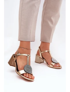 Kožené Sandály Na Podpatku S Dekorací D&A model 21691602 Zlaté - S.Barski