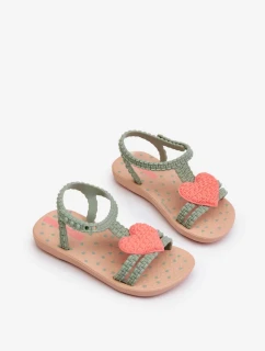 Detské sandále so srdiečkom Ipanema My First Baby Green
