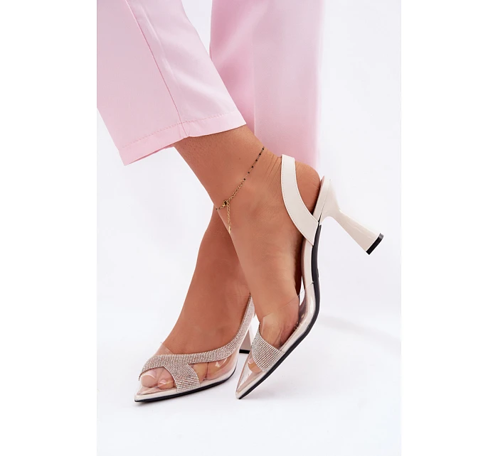 Sandále na podpätku model 226503 Krok vo veľkom štýle Sandále na podpätku model 226503 Krok vo veľkom štýle