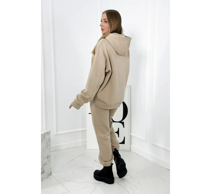 Izolovaná bavlněná souprava, mikina s model 18922073 + kalhotami béžový - K-Fashion Izolovaná bavlněná souprava, mikina s model 18922073 + kalhotami béžový - K-Fashion
