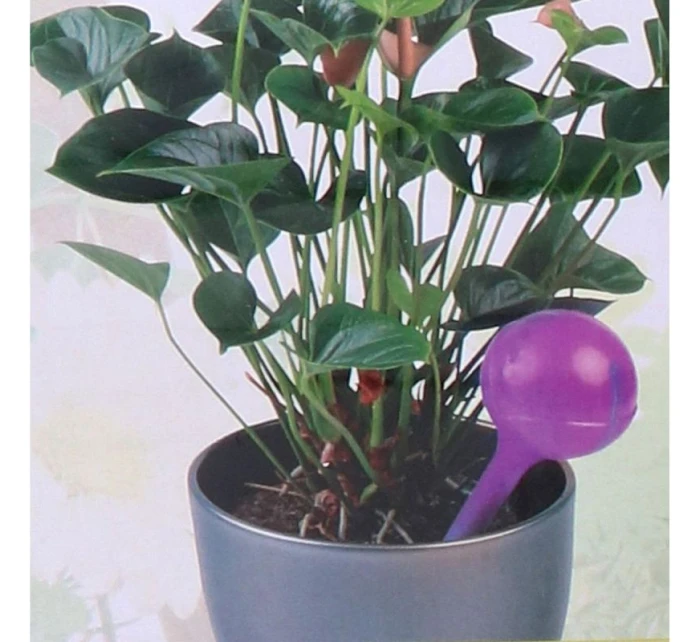 AUTOMATICKÝ DÁVKOVAČ VODY S GUĽÔČKAMI 250 ML FIALOVÝ