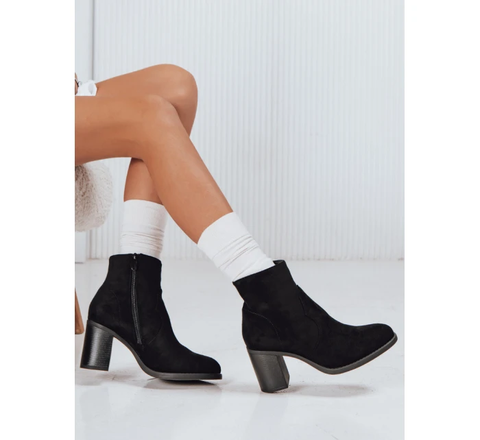 Dámské semišové kozačky černé Dstreet model 21993968 - FashionStreet