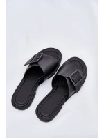 Dámské kožené sandály s přezkou D&A model 21691008 Černé - S.Barski