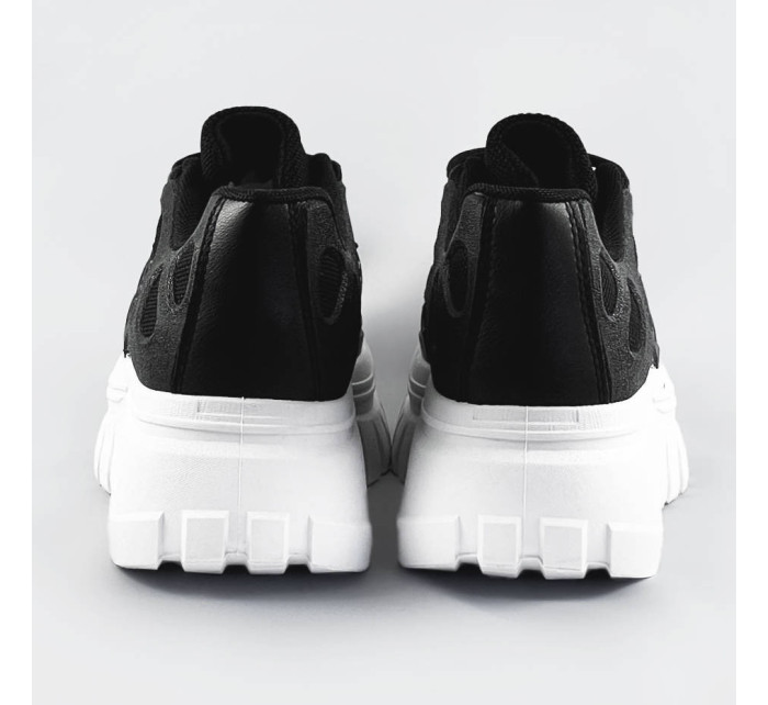 Čierne dámske športové topánky na platforme (S222)