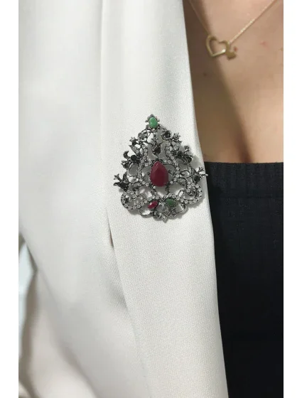 Brošňa XZ459-191 strieborná + červená